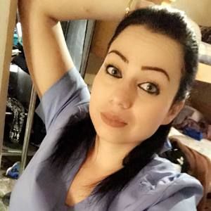 Meet your Posher, Beatriz